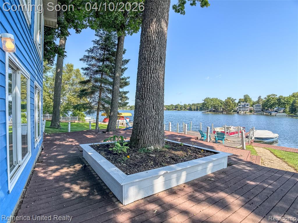16431 Oak Hill Drive, Fenton, MI 48430 — Photo 58