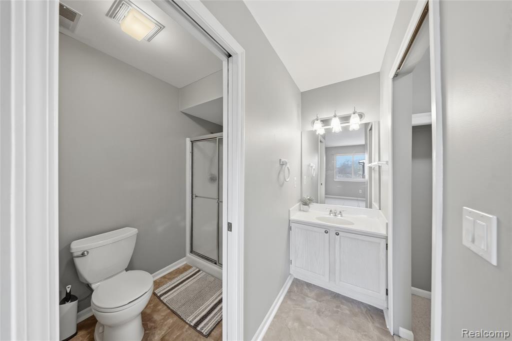 10177 Nancys Boulevard, 86, Grosse Ile, MI 48138 — Photo 16
