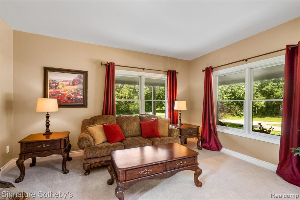 5557 Cobble Lane, Dexter, MI 48130 — Photo 12