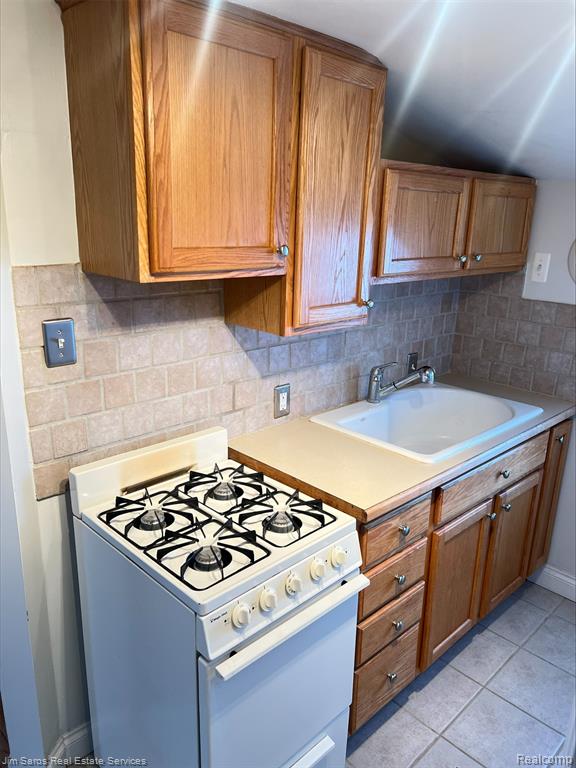 598 Notre Dame, Grosse Pointe, MI 48230 — Photo 3
