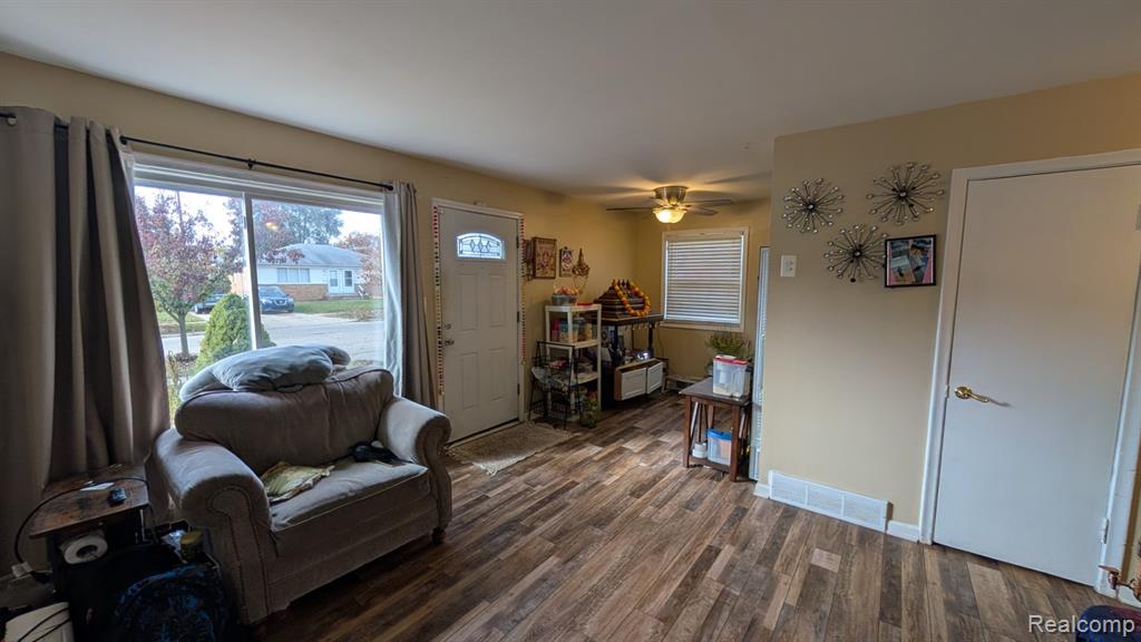 1839 Ackley Avenue, Westland, MI 48186 — Photo 6