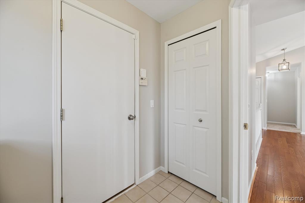 2607 S Moonglow Court, 35, Hartland, MI 48353 — Photo 25