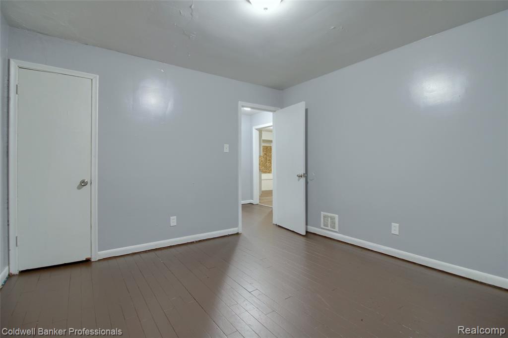 12897 Riad Street, Detroit, MI 48224 — Photo 15
