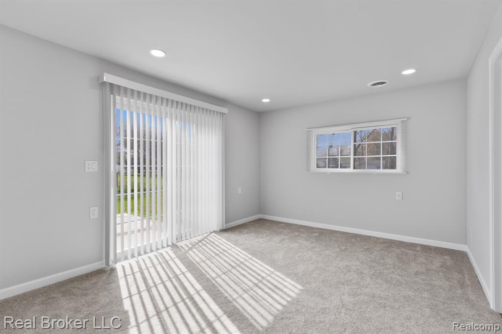 7460 22 MILE Road, Shelby Twp, MI 48317 — Photo 18