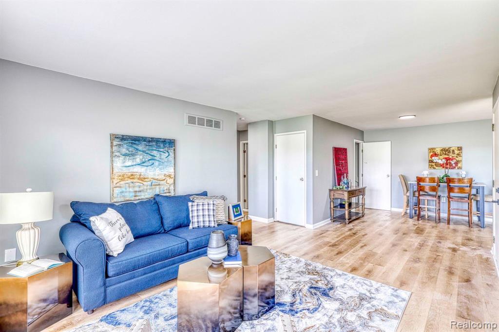 22744 CORTES Street, Novi, MI — Photo 10