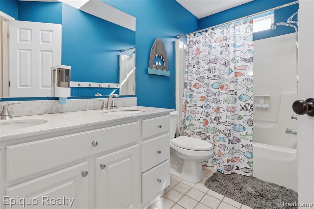 2234 Ridgewood Drive, Howell, MI 48843 — Photo 20