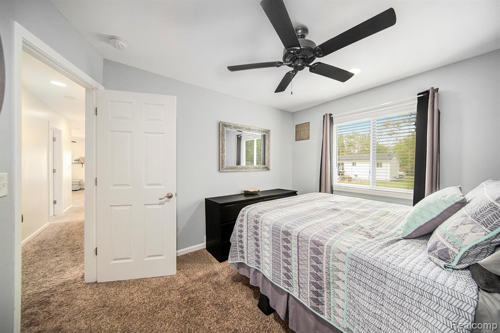 820 Devonshire Boulevard, Brighton, MI 48116 — Photo 11