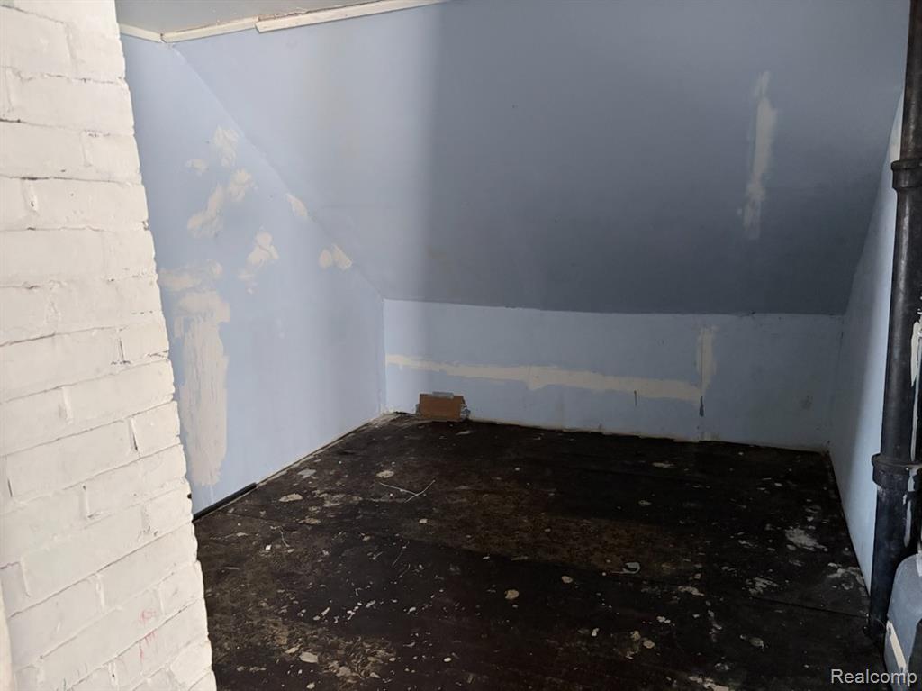 6631 Seminole Street, Detroit, MI 48213 — Photo 14