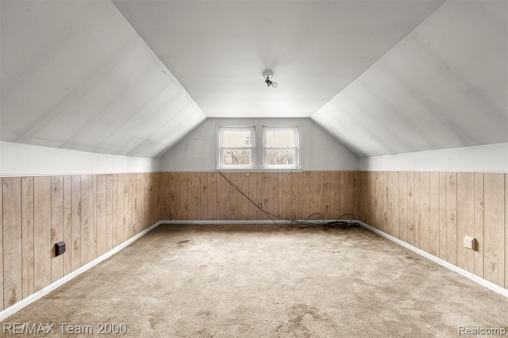 6488 Vaughan Street, Detroit, MI 48228 — Photo 38