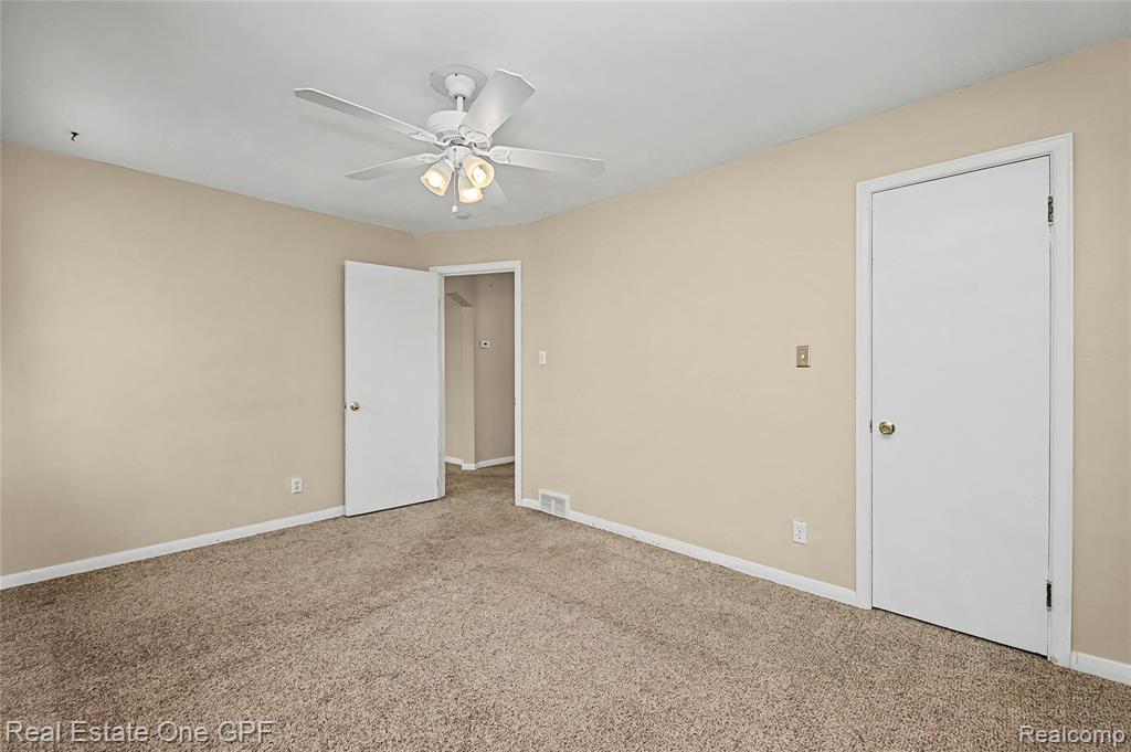 506 W 12 Mile Road, Royal Oak, MI 48073 — Photo 35