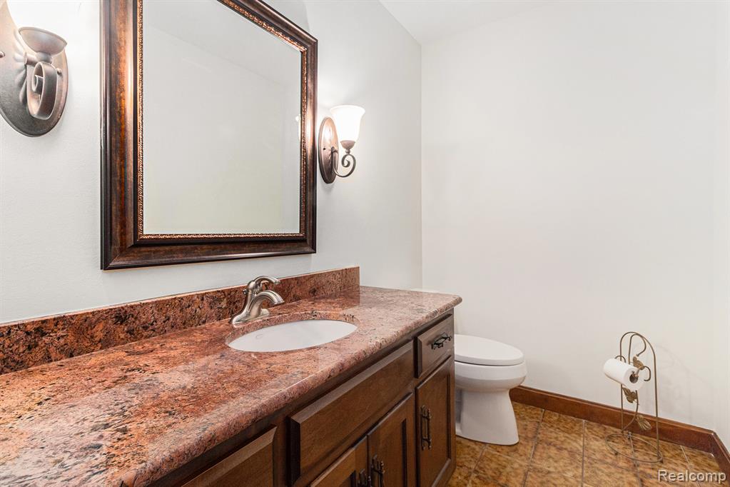 790 Hidden Pine Road Road, Bloomfield Hills, MI 48304 — Photo 22