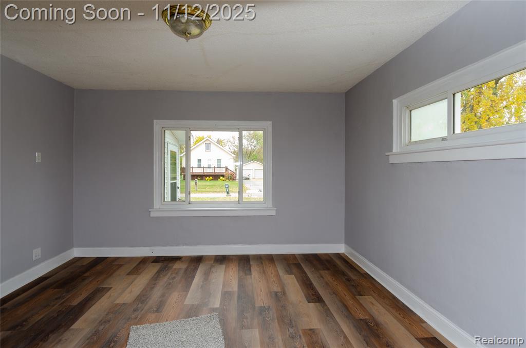 577 Peacock Avenue, Pontiac, MI 48340 — Photo 16