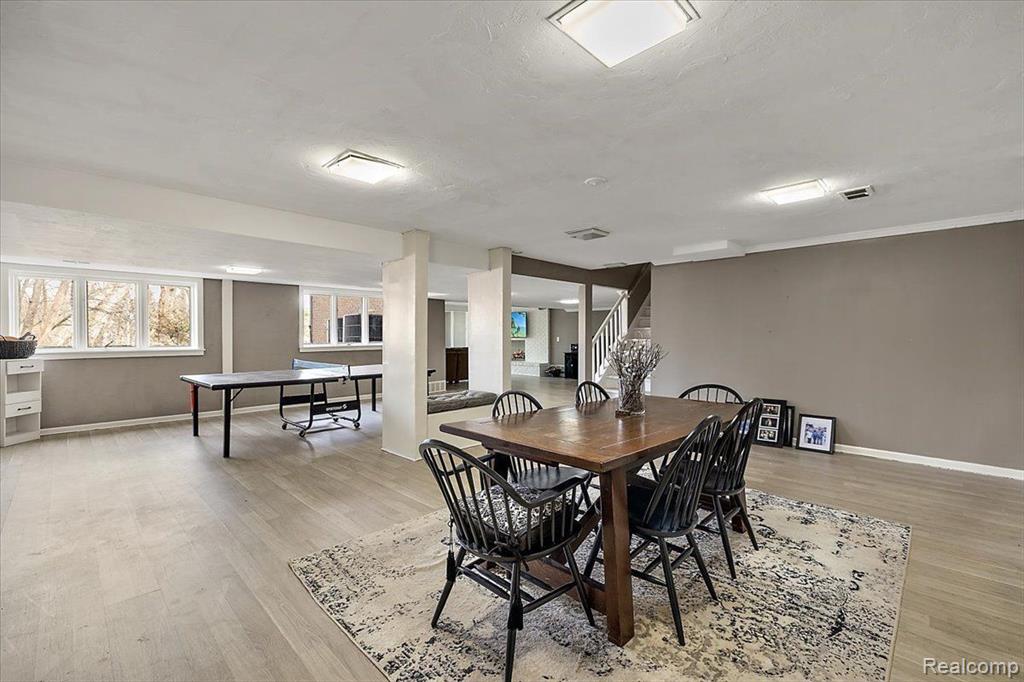 628 BENNINGTON Drive, Bloomfield Hills, MI 48304 — Photo 63