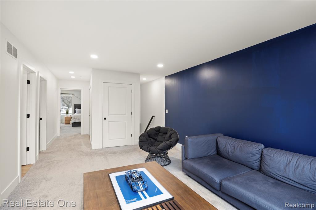 1705 E Meyers Avenue, Hazel Park, MI 48030 — Photo 13