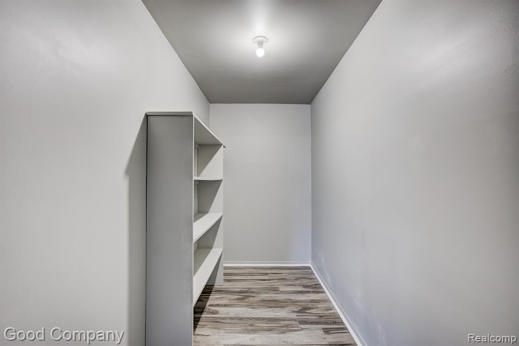 4363 Crooks Road, Royal Oak, MI 48073 — Photo 25