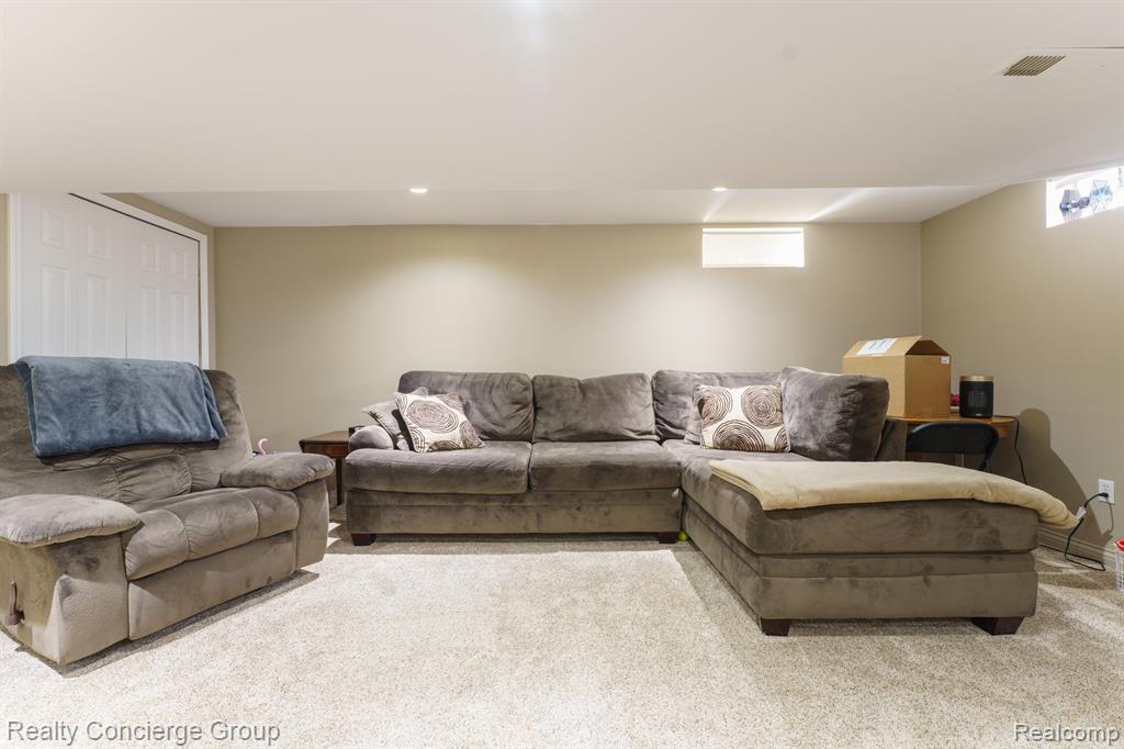 455 EAGLE Way, South Lyon, MI 48178 — Photo 24