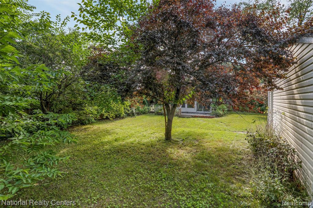 43146 Penny Drive, Sterling Heights, MI 48314 — Photo 26