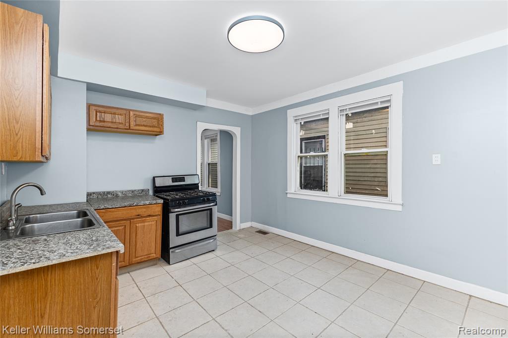 17167 Hasse Street, Hamtramck, MI 48212 — Photo 20