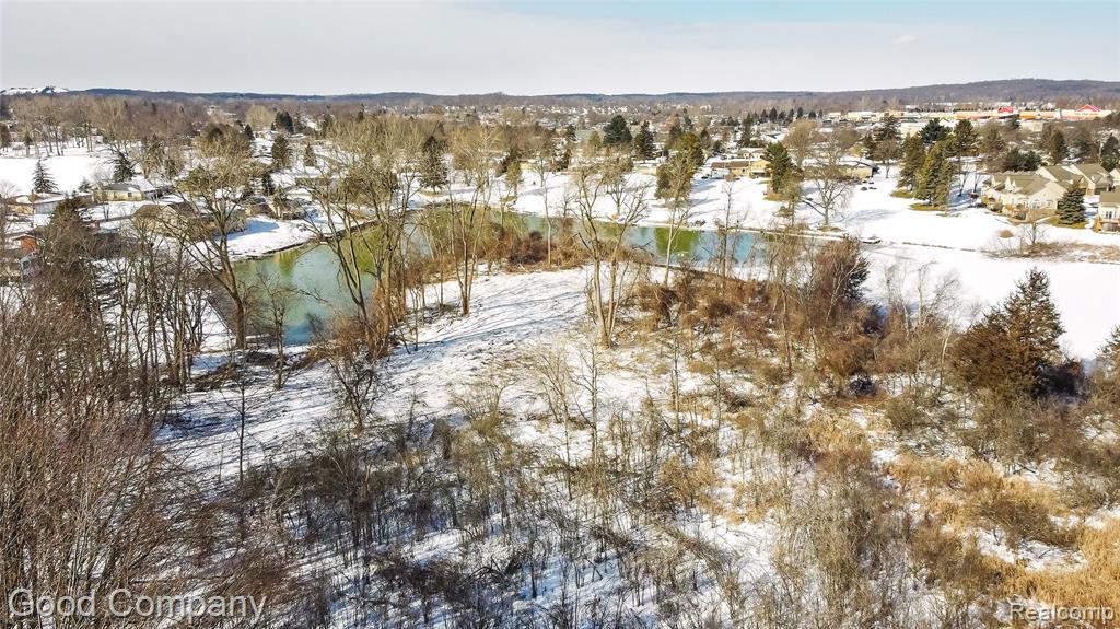 640 Sunnybeach Drive, White Lake, MI — Photo 37