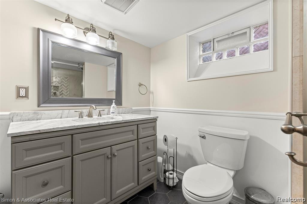 745 Beechmont Street, Dearborn, MI 48124 — Photo 23