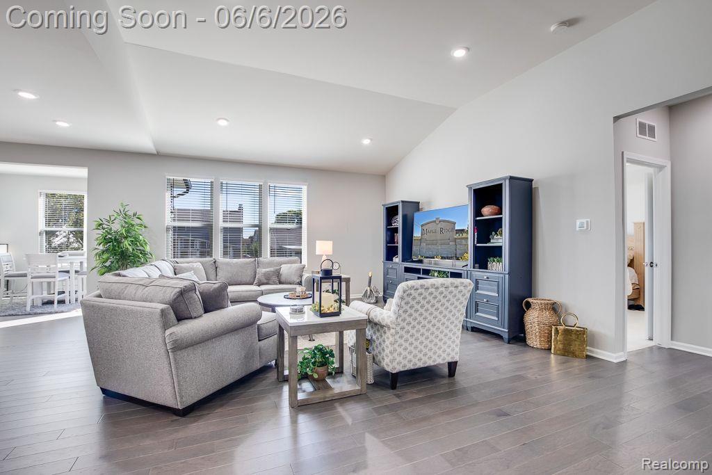 42504 ARBOR Drive, Clinton Twp, MI 48038 — Photo 8