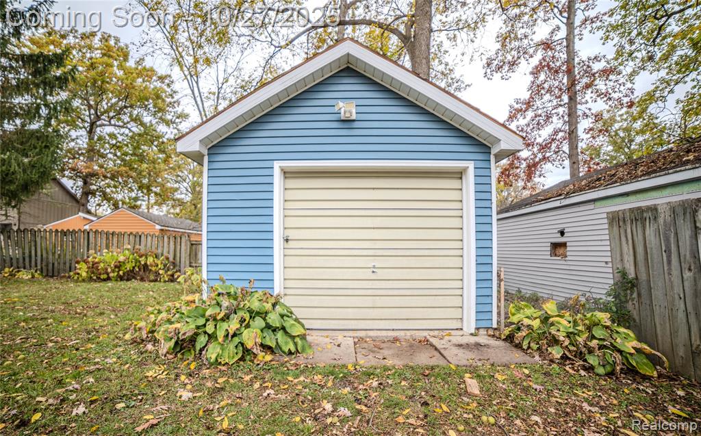 5987 Martinus Street, Haslett, MI 48840 — Photo 26