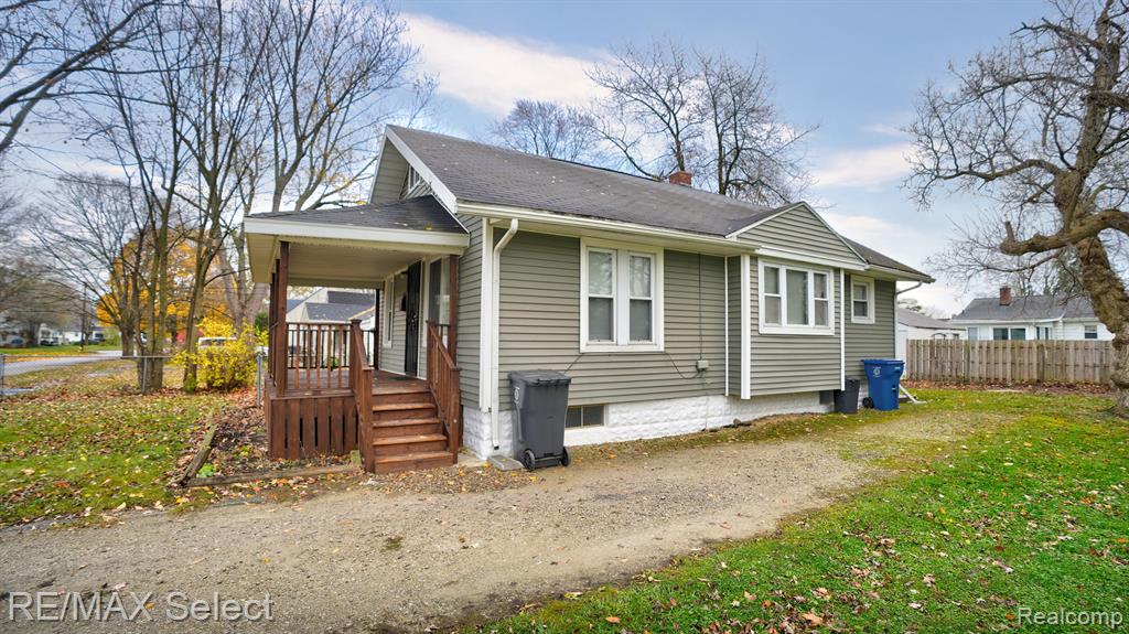837 Crawford Street, Flint, MI 48507 — Photo 6