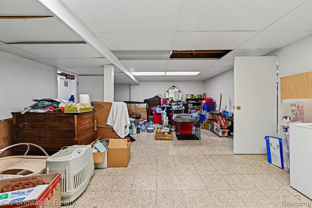 8635 Sandy Crest Drive, White Lake, MI, 00000