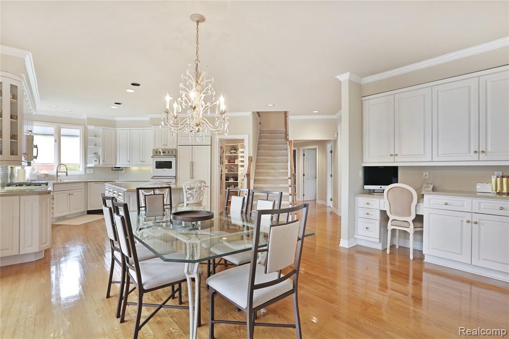 5826 Murfield Drive, Rochester, MI 48306 — Photo 24