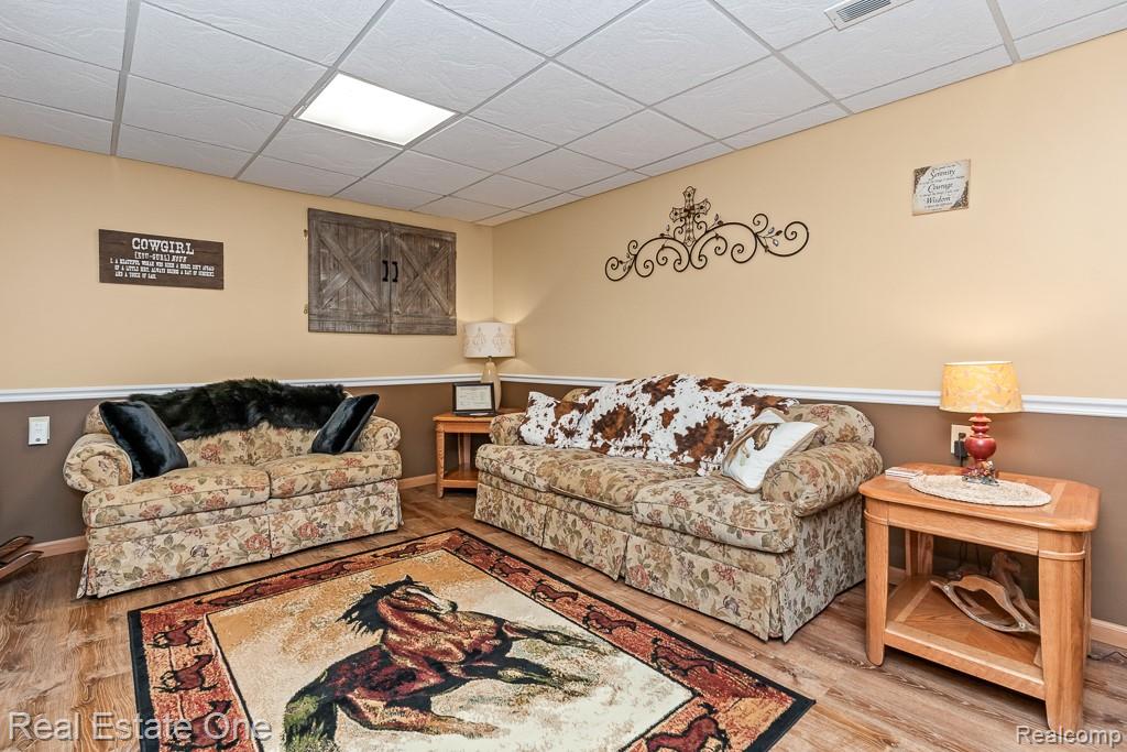 58900 12 Mile Road, New Hudson, MI 48165 — Photo 47