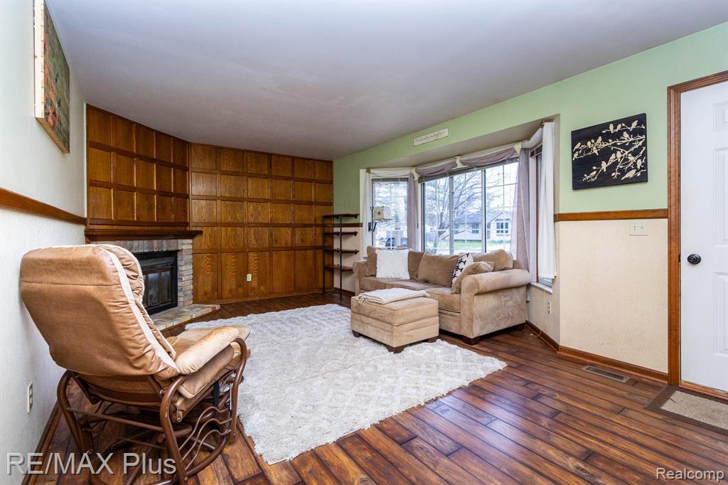 6051 HOMESTEAD, Grand Blanc, MI 48439 — Photo 5