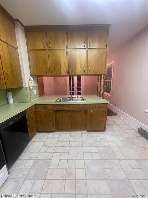 604 Union Street, Milford, MI 48381 — Photo 13
