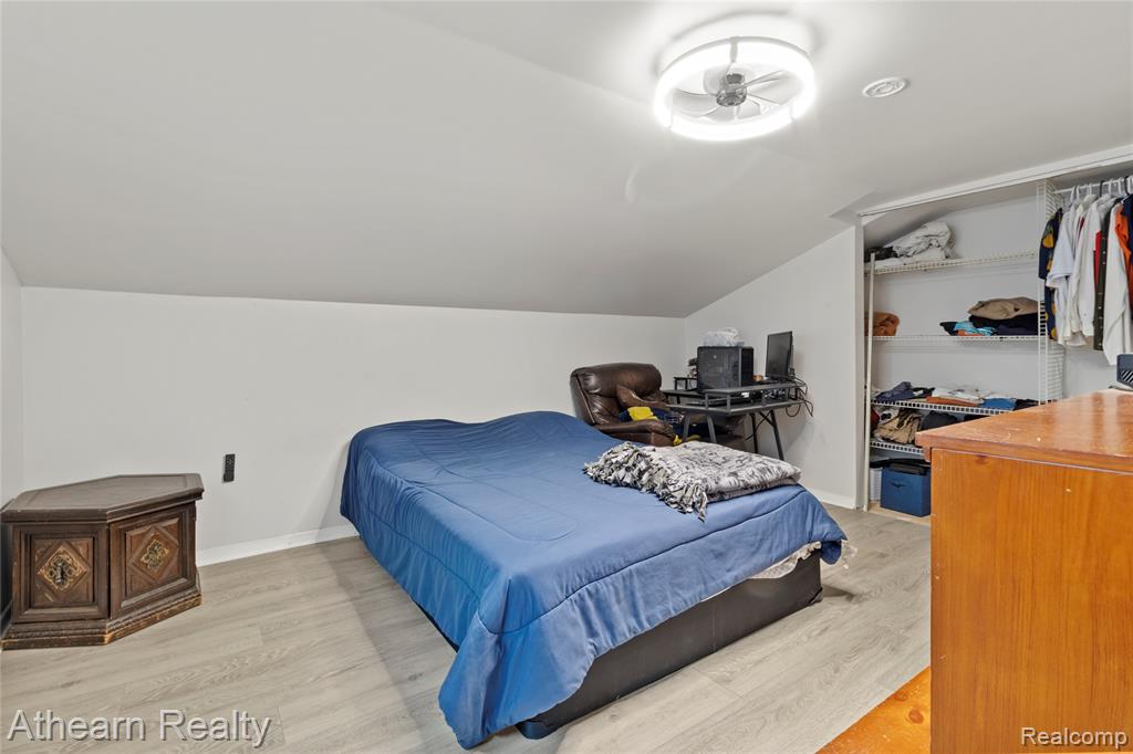 3053 Eastgate Street, Burton, MI 48519 — Photo 15
