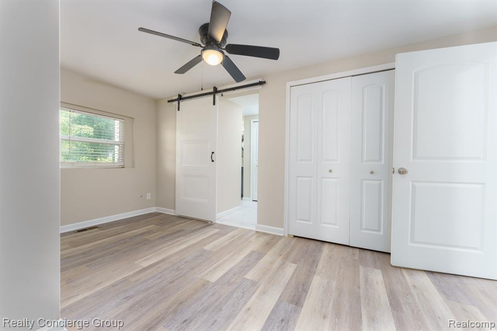 6340 ISLAND LAKE Drive, Brighton, MI 48116 — Photo 18