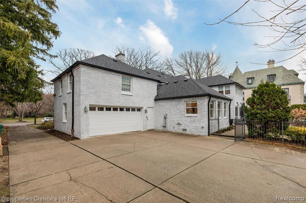 1059 Berkshire Road, Grosse Pointe Park, MI 48230 — Photo 55
