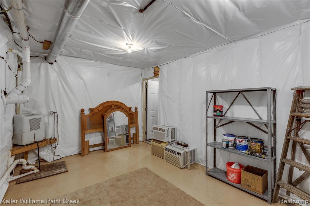 90 Mill Street, Lapeer, MI 48446 — Photo 23