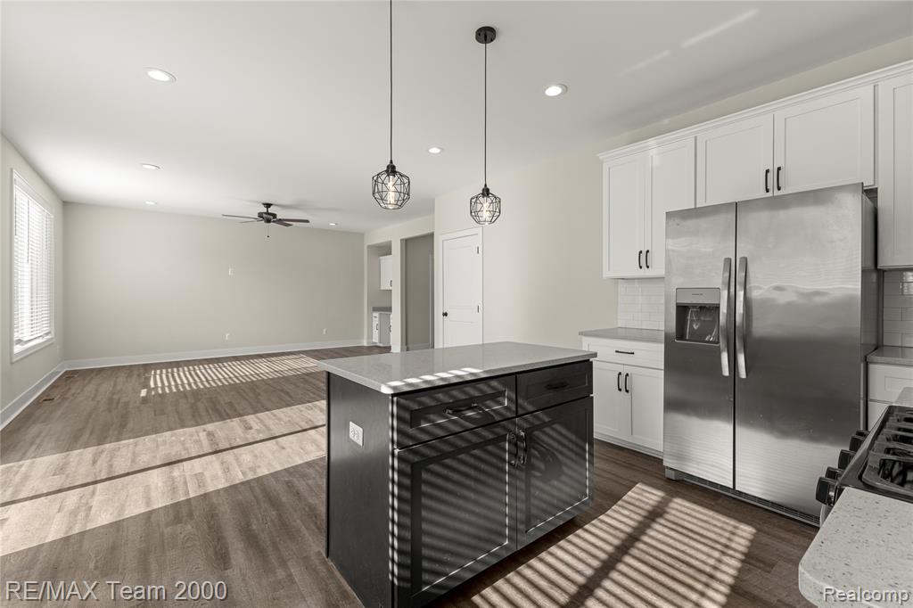 215 Clinton Street, Romeo, MI 48065 — Photo 12