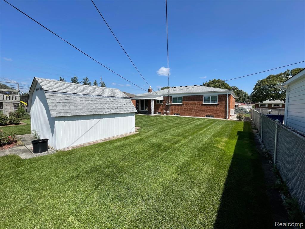 32827 DOVER Avenue, Warren, MI 48088 — Photo 76