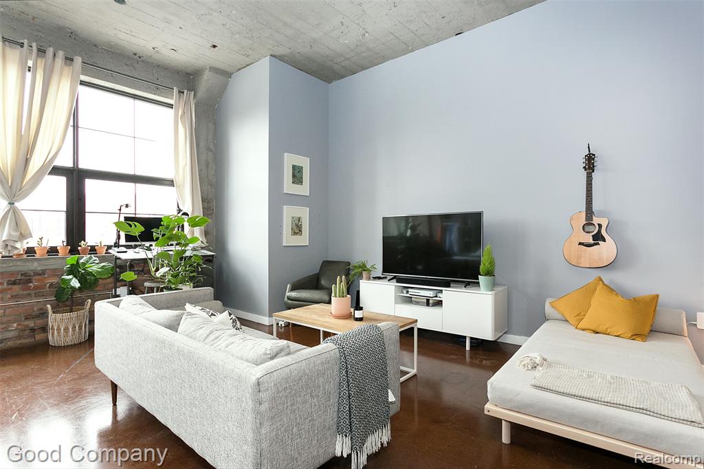 55 W Canfield, Detroit, MI 48201 — Photo 4
