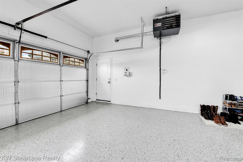 4276 TAGGETT LAKE Drive, Highland, MI — Photo 36