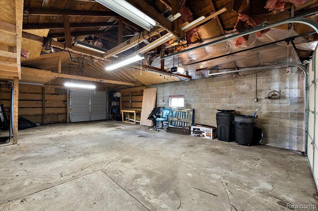 617 DEVILLEN Avenue, Royal Oak, MI 48073 — Photo 50