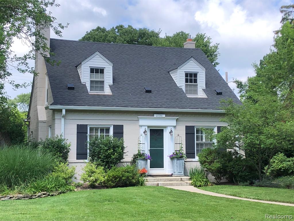 27791 Lathrup Boulevard, Lathrup Village, MI 48076 — front exterior