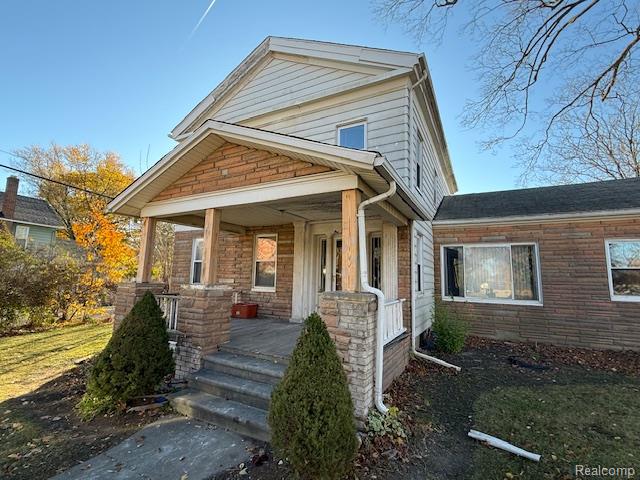 126 E Saint Clair Street, Almont, MI 48003 — Photo 3
