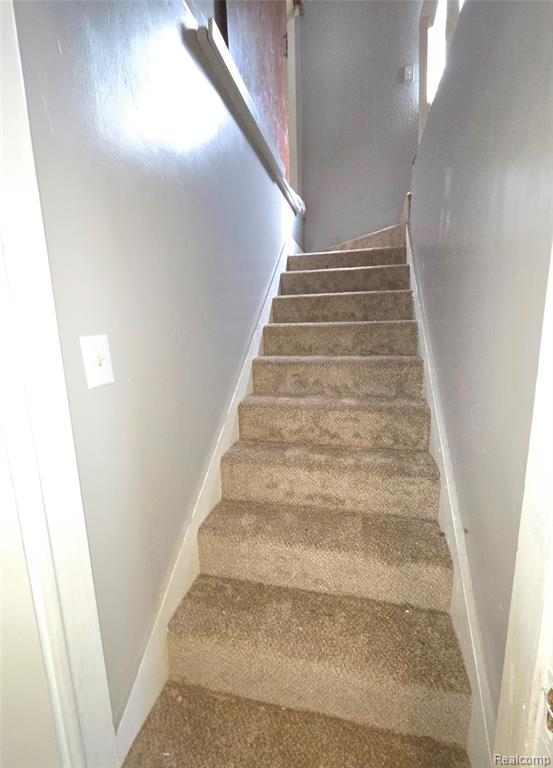 8850 Farmbrook Street, Detroit, MI 48224 — Photo 8