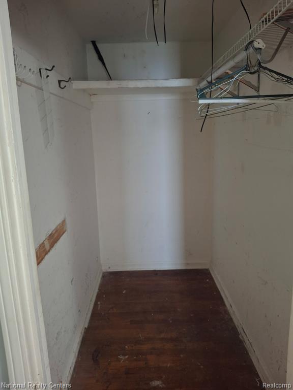 8310 Braile, Detroit, MI 48228 — Photo 12
