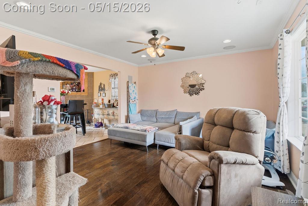 2916 Keeley Court, Waterford, MI 48328 — Photo 7