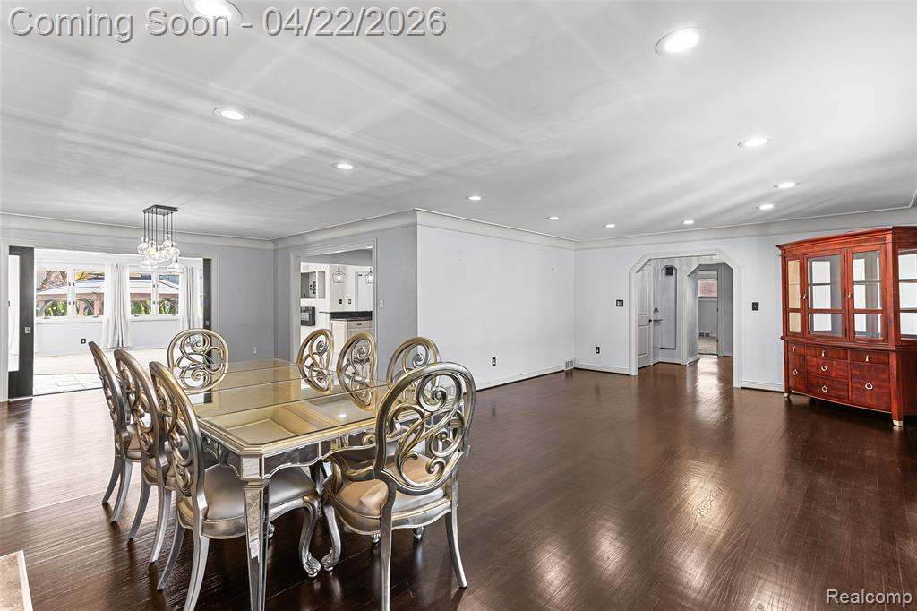 409 Crescent Drive, Dearborn, MI 48124 — Photo 13