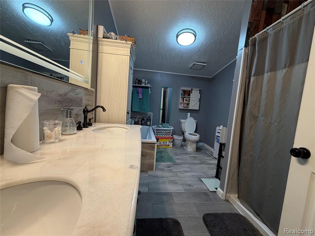 3498 Mackin Road, Flint, MI 48504 — Photo 17