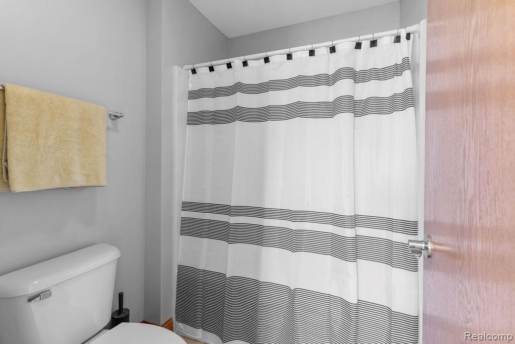 7190 Westminster Circle, Grand Blanc, MI 48439 — Photo 30