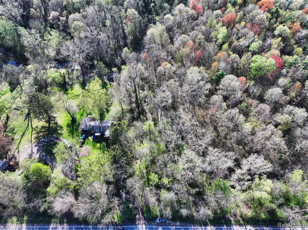 5920 PLEASANT VALLEY Road, Brighton, MI 48116 — Photo 22